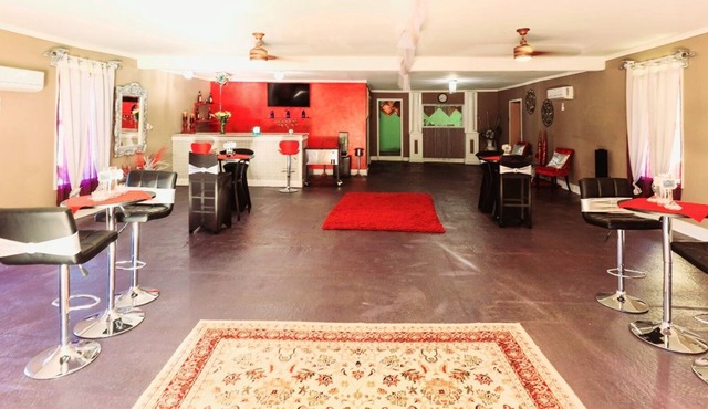 COZY MOBAY EVENT CENTER
