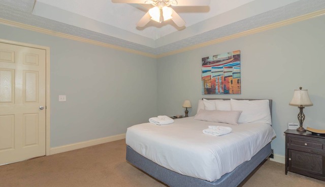 Creekside Stay Near Fort Benning Sleeps 12!