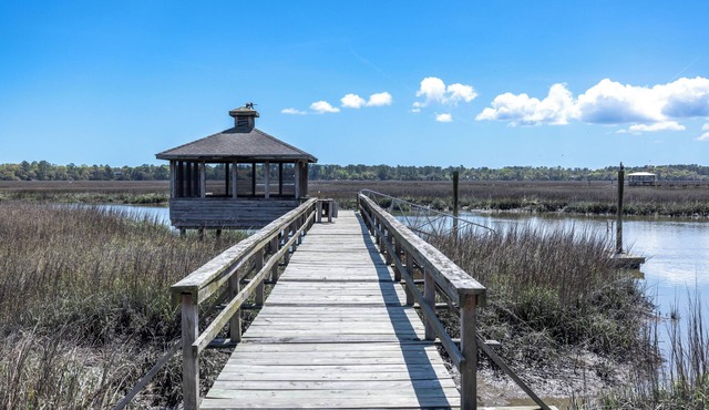 Cypress Marsh Cabin- Private Dock- 1mi to Wildlife Refuge