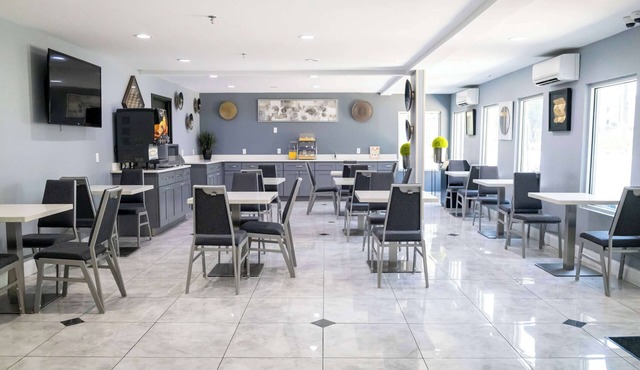 Days Inn By Wyndham College Park Atlanta Airport South