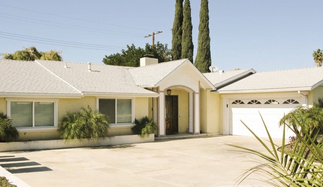 Disney 2 bdrm + Suite Deal in Fullerton