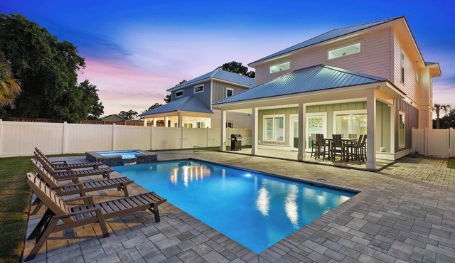 Downtime Laguna Dunes | Upscale Beach House for 16