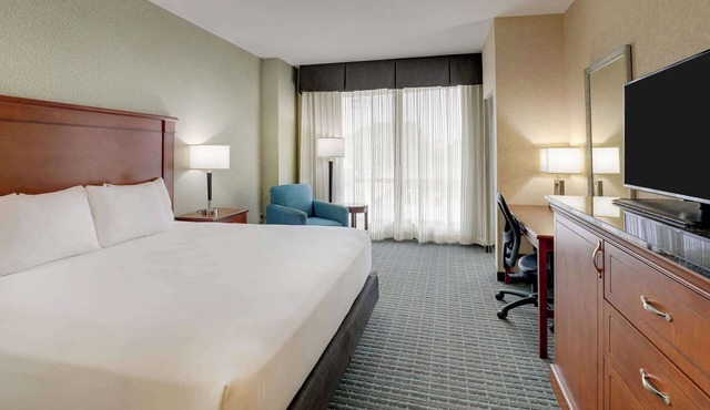 Drury Inn & Suites Grand Rapids in Grand Rapids