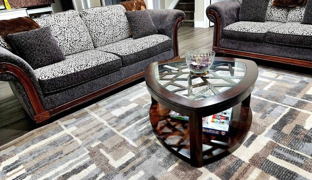Exquisite 2BR suite in a Cul-de-Sac @ Leduc just 7mins to YEG in Leduc