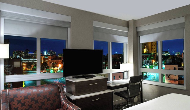 Fairfield Inn & Suites Boston Cambridge in Cambridge