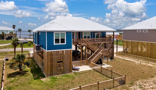 Family Friendly, New Construction, Beautiful Gulf and Sound View Home