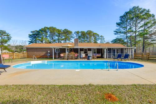 Family Getaway Near Callaway Gardens