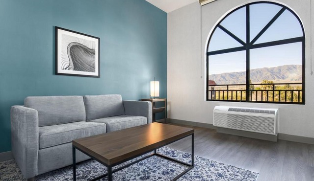 Four Points by Sheraton, Ontario-Rancho Cucamonga in Rancho Cucamonga