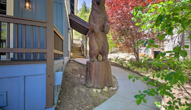 Game Room: Lovely Lake Arrowhead Home!