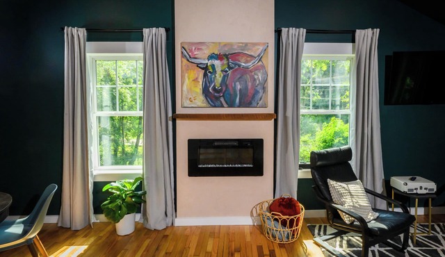 Guest house within minutes to Ski resort, Mars Hill University and Asheville, NC