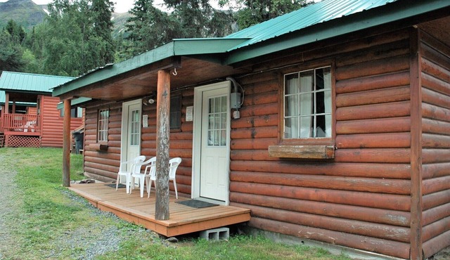 Gwin's Lodge Willow Cabin #5 in Cooper Landing