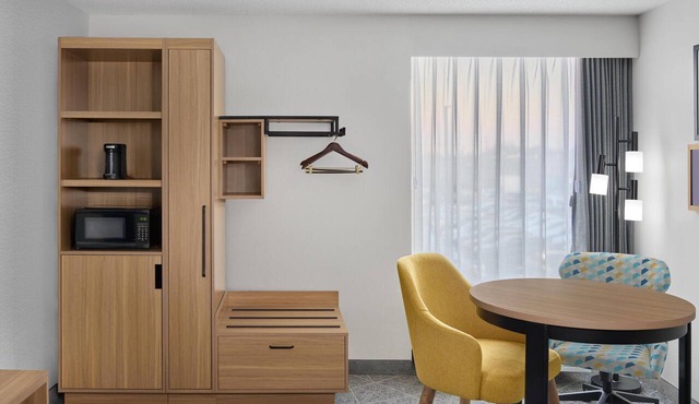 Hampton Inn Chicago-Carol Stream in Carol Stream
