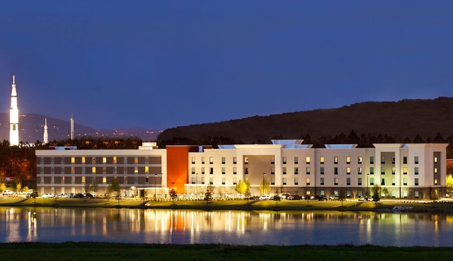 Hampton Inn & Suites Huntsville/Research Park Area