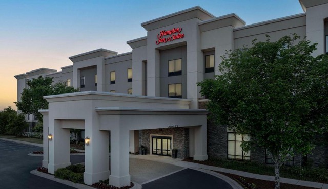 Hampton Inn & Suites Huntsville Research Park Area