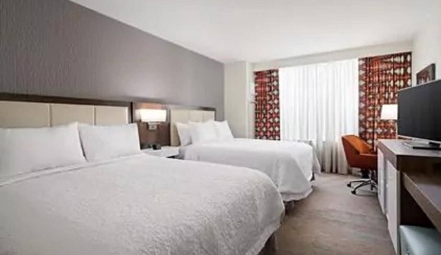 Hampton Inn & Suites Lenoir