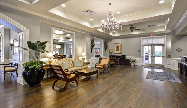Hampton Inn & Suites Savannah Historic District