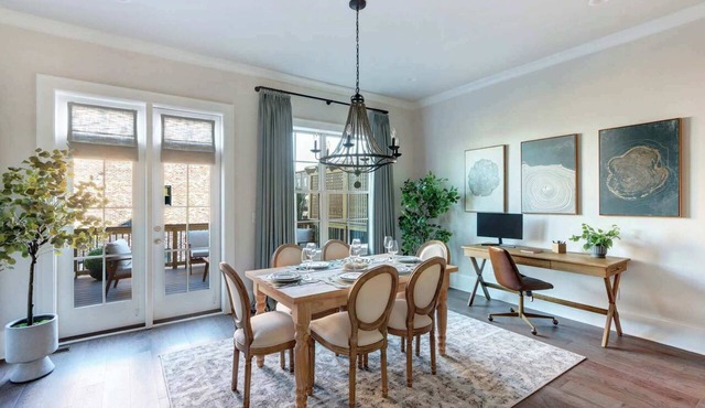 Harbor Breeze, Luxurious | Modern | Steps to River