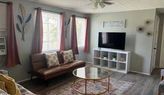 Historic Peaceful Apt near VSU & SGMC