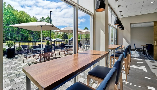 Holiday Inn Express Huntsville Space Center by IHG