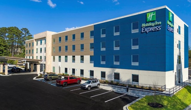 Holiday Inn Express - Huntsville Space Center by IHG