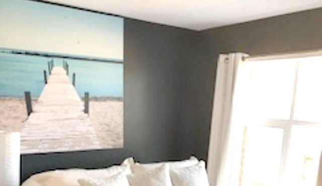 Homerez - Spacious appartement for 3 ppl. with terrace and balcony at Brossard in Brossard