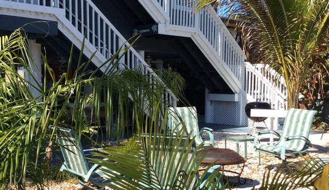 IRB Island Cottages Upper Cottage 300 Gulf blvd. Indian Rocks Beach FL