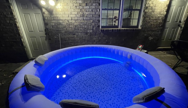 King Suite Hot Tub Fireplace Foosball Fire Pit 2