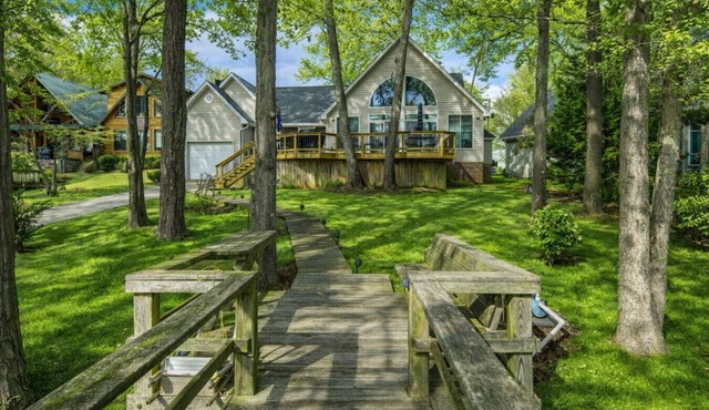 Lakefront Retreat | Dock + Sunset Views