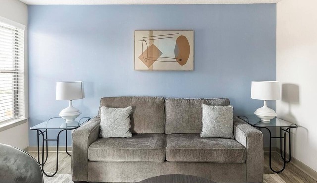 Landing | Amazing 2BD, Gym, Clubhouse
