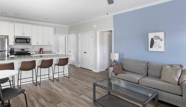 Landing | Amazing 2BD, Clubhouse, Gym