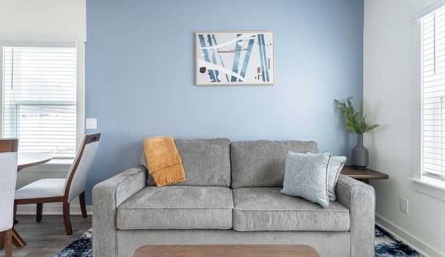 Landing | Chic 3BD, Clubhouse, Gym
