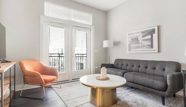 Landing | Incredible 1BD, Pool, Gym