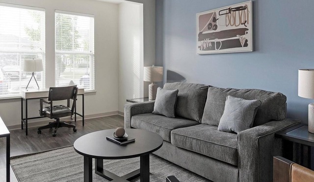 Landing | Incredible 2BD, Gym, Clubhouse in Murfreesboro