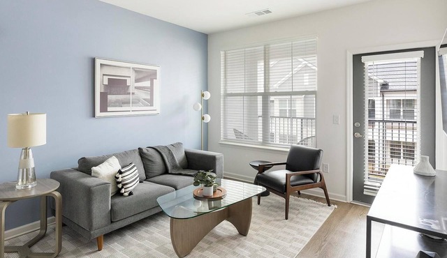 Landing | Modern 2BD, Gym, Clubhouse