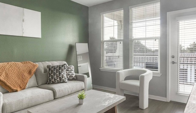Landing | Stunning 2BD, Gym