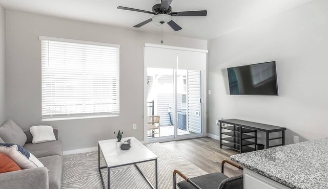 Landing | Stunning 2BD, Clubhouse, Gym