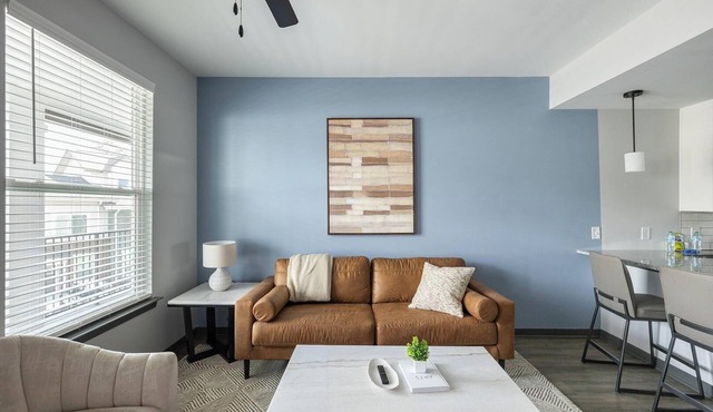 Landing | Stunning 2BD, Yoga Studio