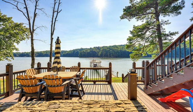 Lewis Smith Lake Retreat w/Dock & Deck!