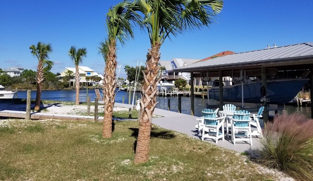 Location, location, location! Walk to the beach - dock boat in the back of house
