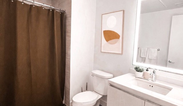 Luxury Downtown Long Beach Hub. Centrally located for every need. in Long Beach