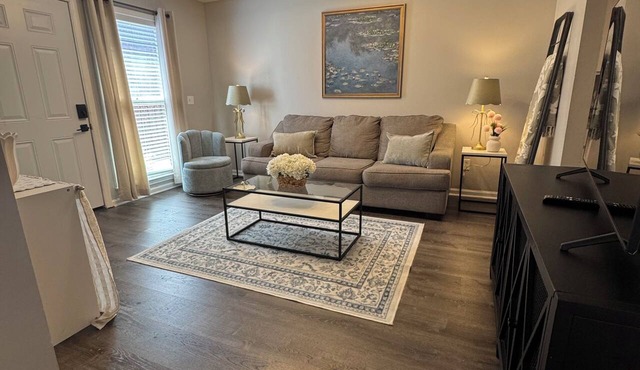 Magnolia Linen Co #8 - DISCOUNTED NO PARKING INCLUDED