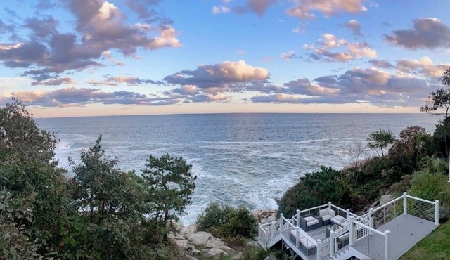 Modern oceanfront home with scenic deck, grill, games, chef's kitchen, & W/D in Gloucester
