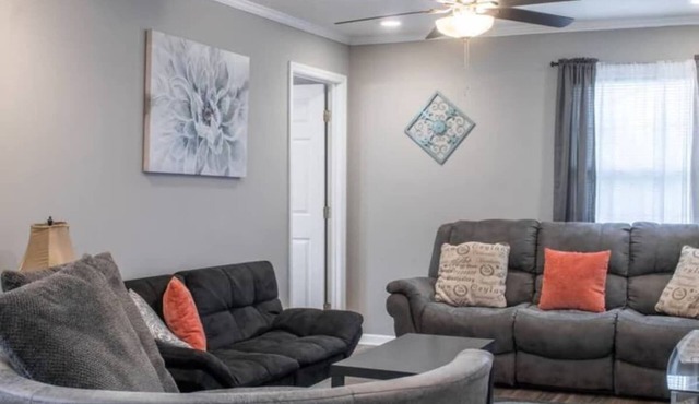 Near Downtown and Ft Benning: Graduation Getaway