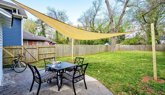 *NEW* Gorgeous Beltline Bungalow Centrally Located