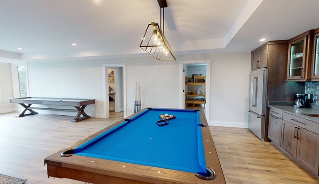 NEW! Red Spruce 07 - Brigham Eight Bedroom Home in Snowshoe