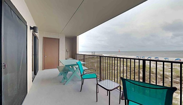 Ocean Breeze West #204