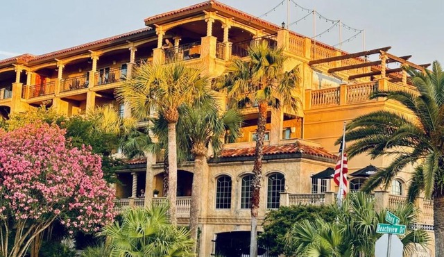 Ocean Lodge Resort
