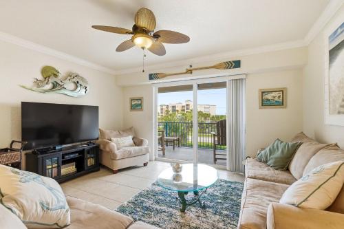 Oceanwalk 12-305, Ocean View Balcony, Close to Beach Access & Resort Amenities, Garage Parking