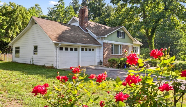 Orchard Ridge Retreat in Flat Rock