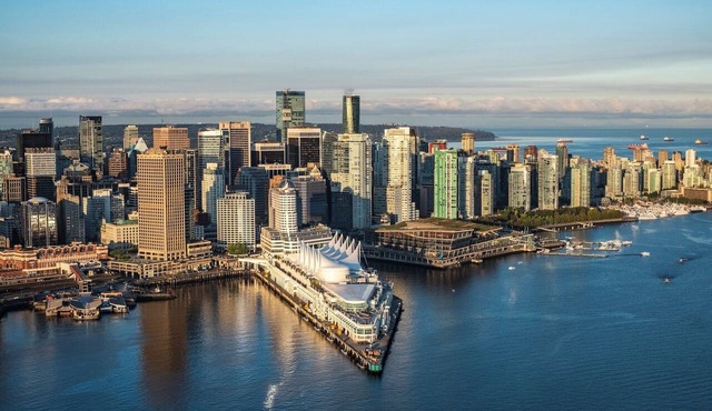 Pan Pacific Vancouver in Vancouver